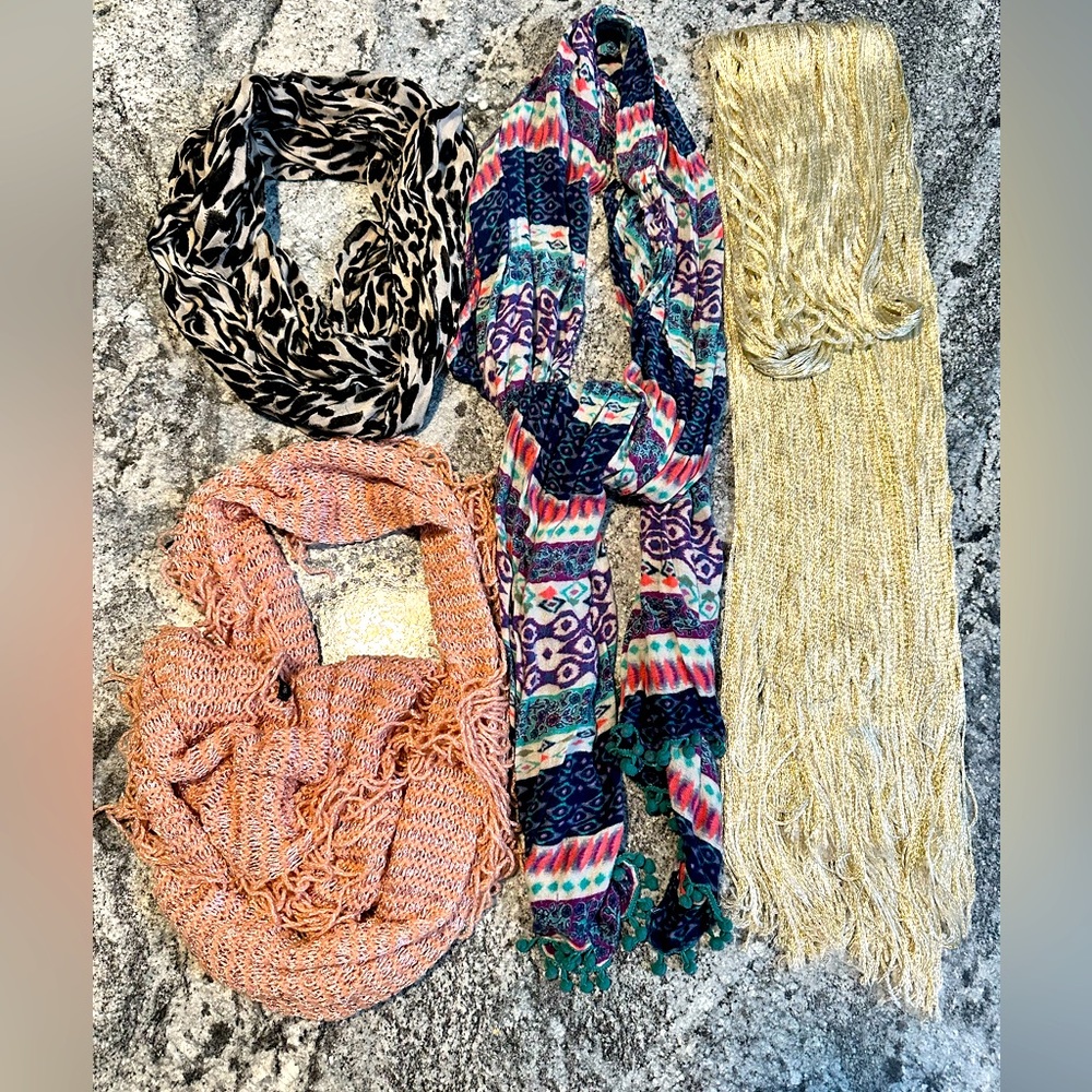 Maurice’s Scarves, one size